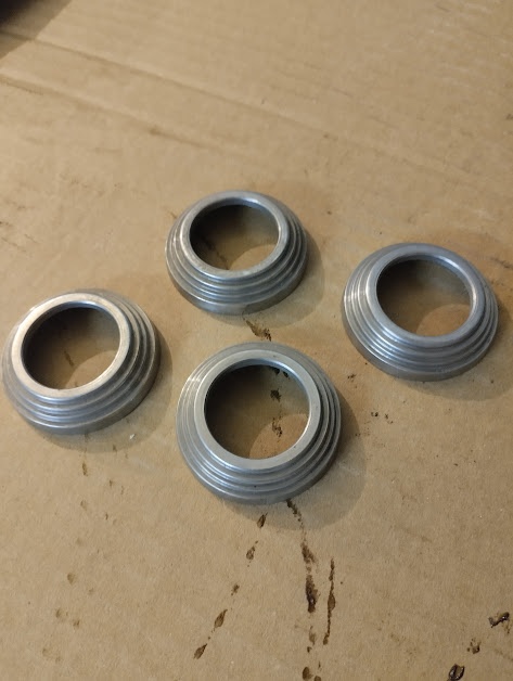 prodám na Škoda tudor - 2