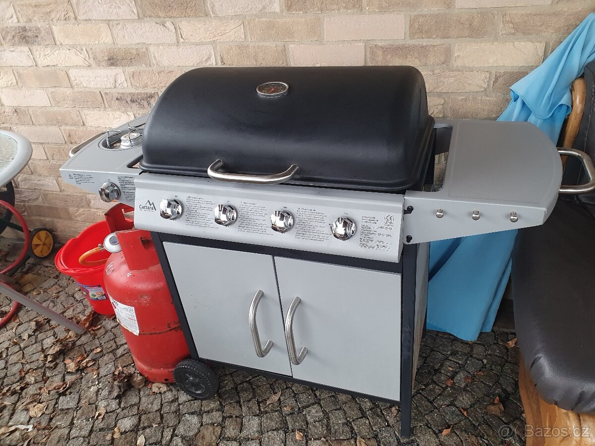 Zahradní gril plynový - 2