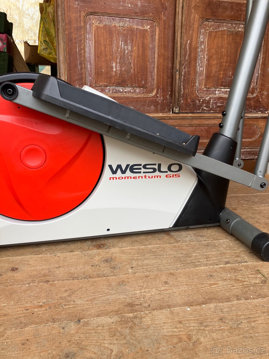 Posilovací stroj Orbitrek - 2