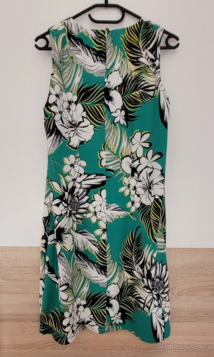 ŠATY ZELENÉ BÍLÉ KVĚTY 38 M - 2