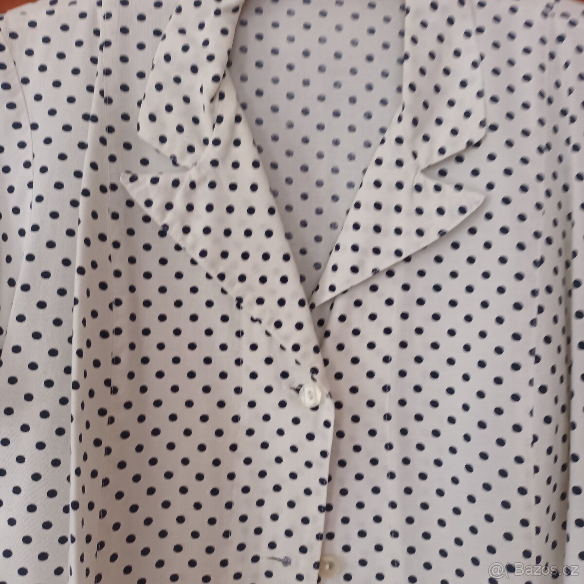 Letní propínací puntíkaté šaty, vel. 46-48 - 2