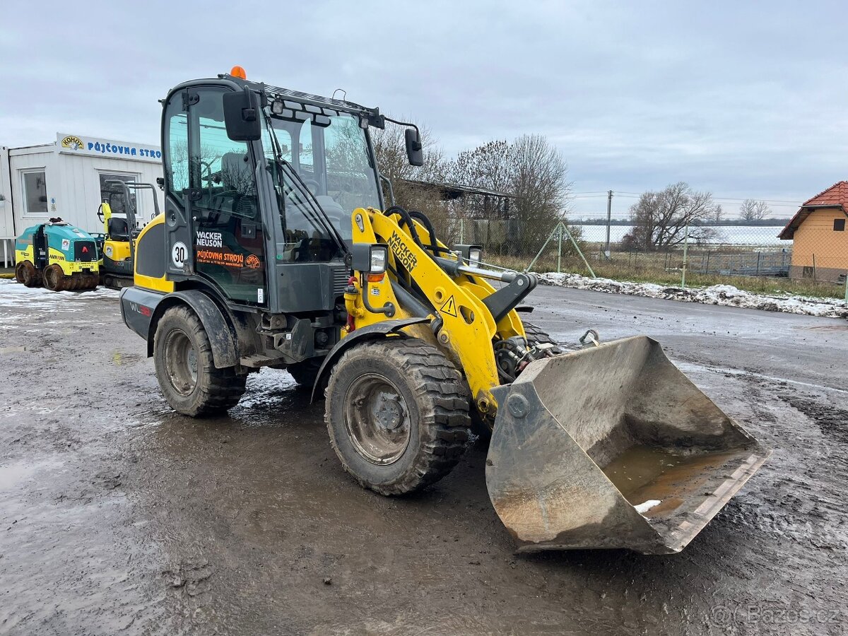 kloubový nakladač WACKER NEUSON WL38 - 2