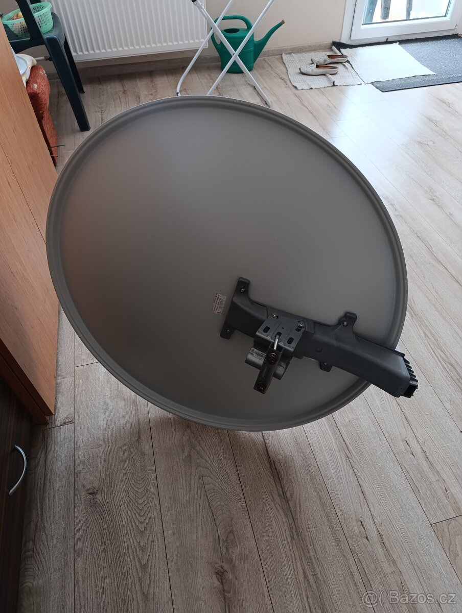 satelitní parabolu SKYLINE, pr.80 cm, - 2