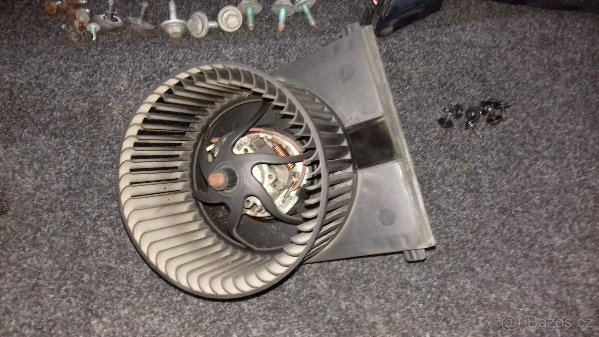 Škoda Octavia 1 VW Golf 4 SEAT Leon ventilátor topení větrák - 2