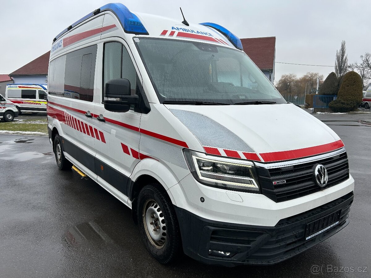 VW Crafter - 2.0 TDI Sanitní vůz - DSG 4x4 - 2