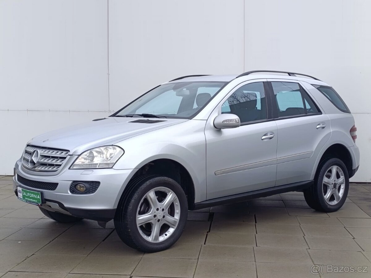 Mercedes-Benz Třídy M 320 CDi 4Matic, Navi, Xenony - 2