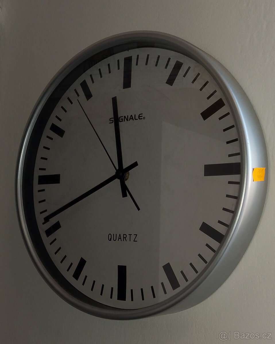 Nástěnné hodiny - 2