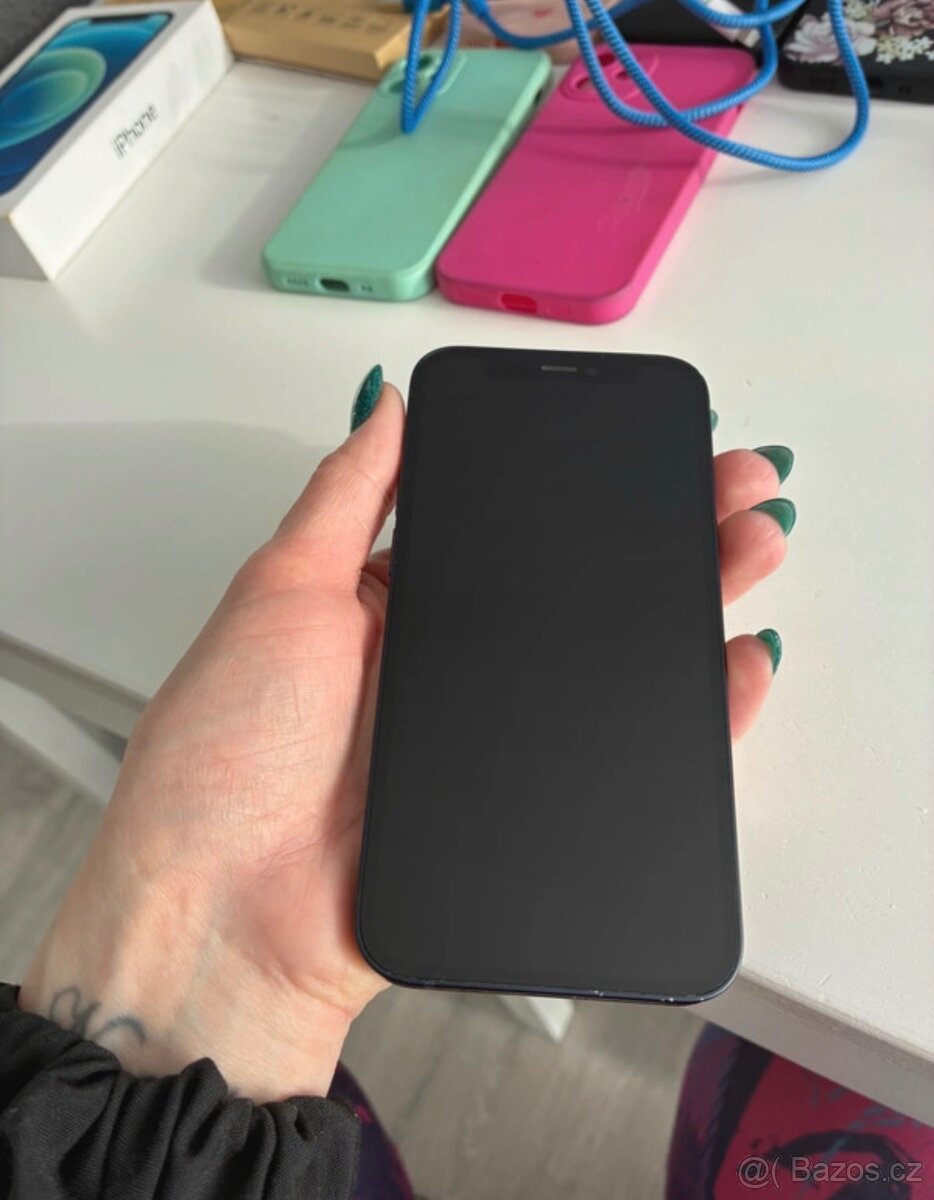 IPhone 12 mini - BLACK - krásný stav - 2
