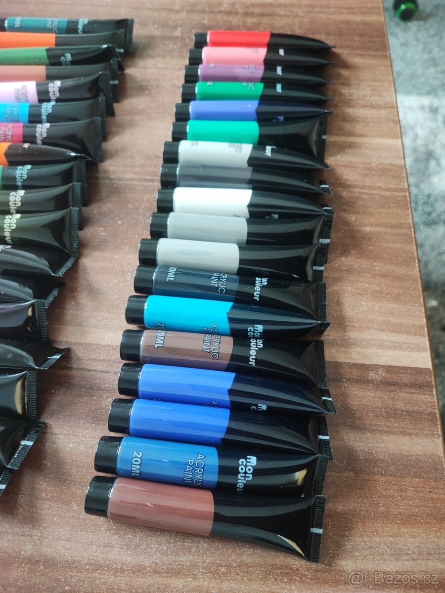 Akrylové barvy, paleta a štětce - 2