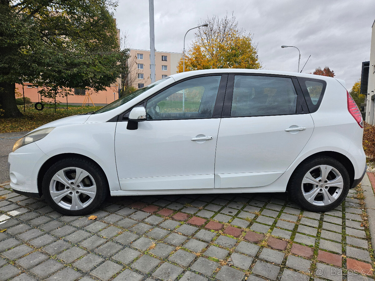 Renault Scenic 1.9 Dci 96Kw r.v. 2011 - 2