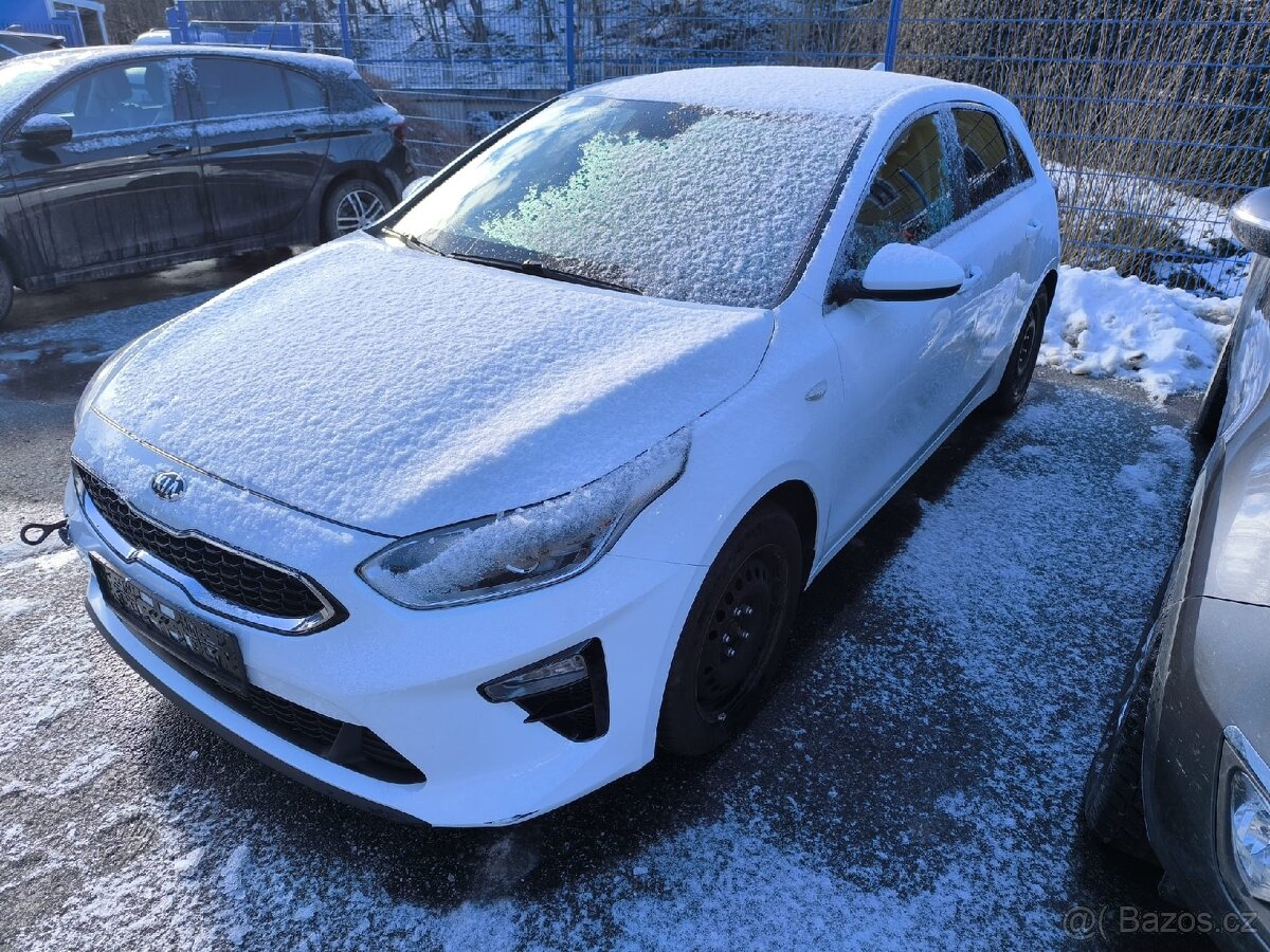 KIA CEE'D 1,6 CRDI 70 000 KM - 2