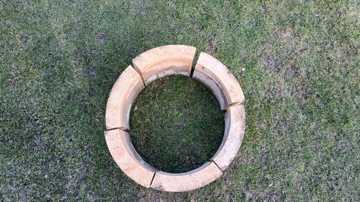 Šamotové cihly - tvarovky pro ohniště - 2