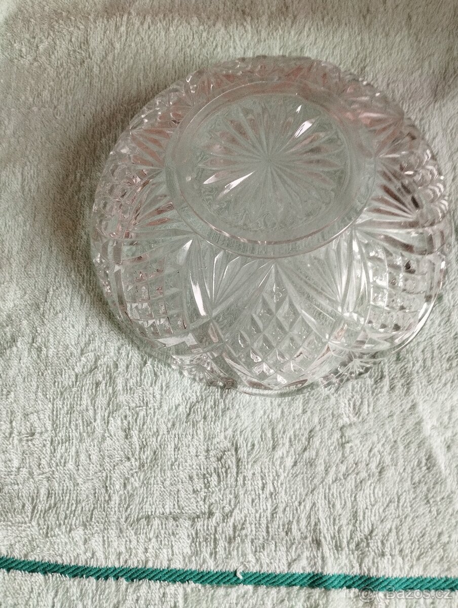 sKLENĚNÁ MÍSA - 2