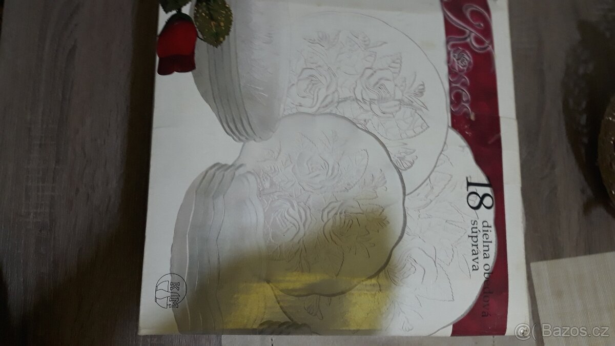 Jídelní sada talířu - 2