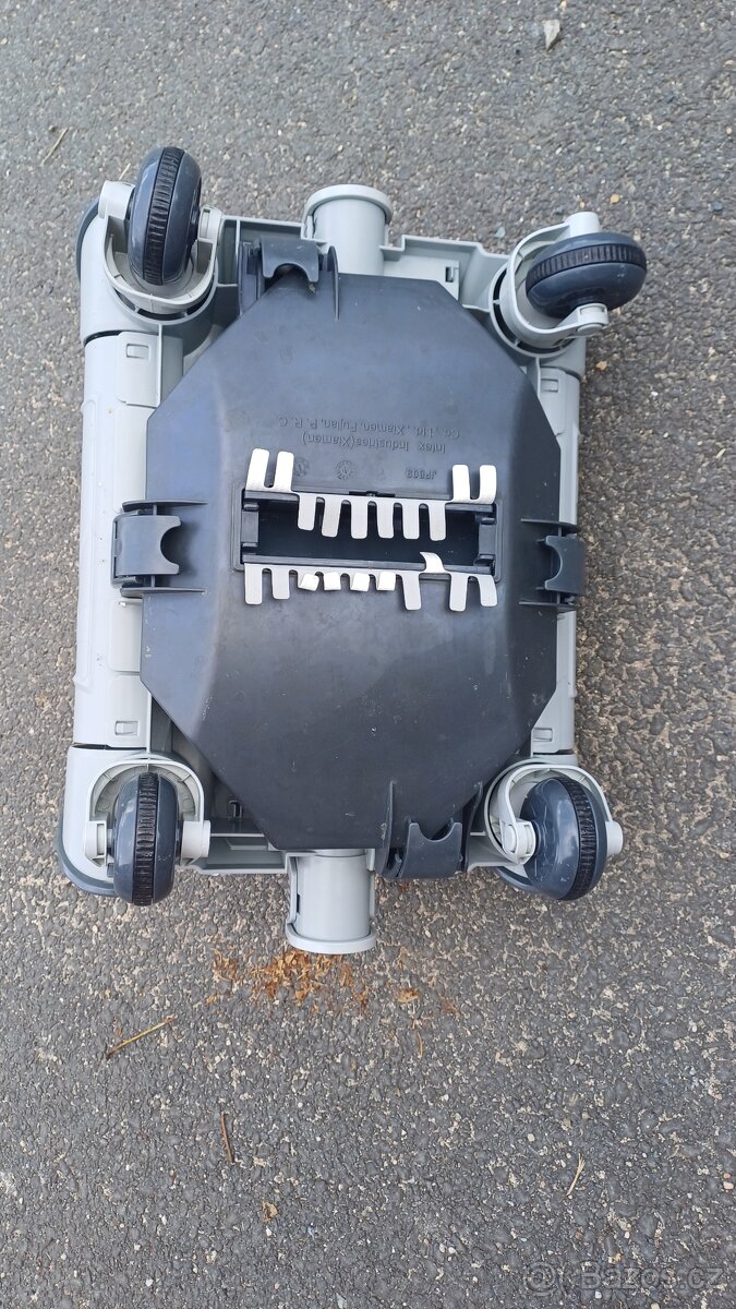 Automatický bazénový vysavač Intex 28001 Auto Pool Cleaner - 2
