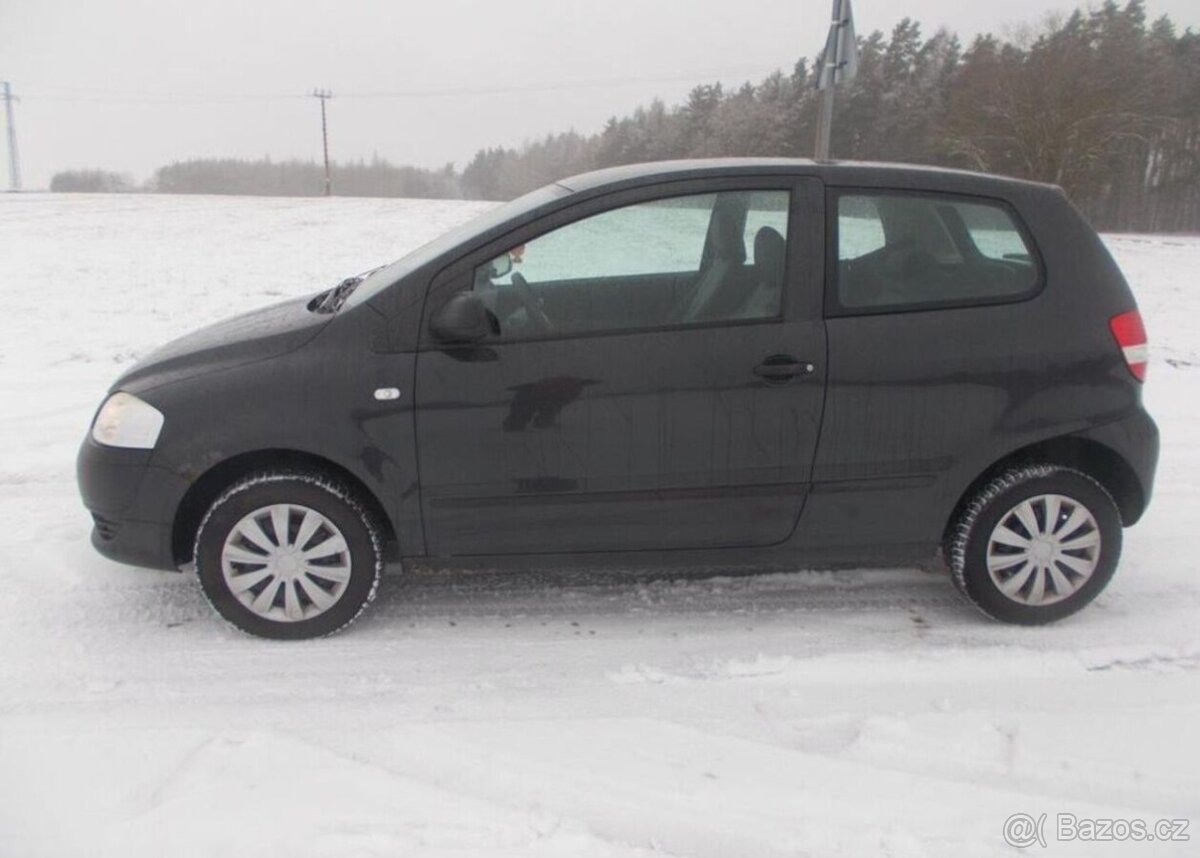 Volkswagen Fox 1,2 NOVÁ STK benzín manuál 40 kw - 2