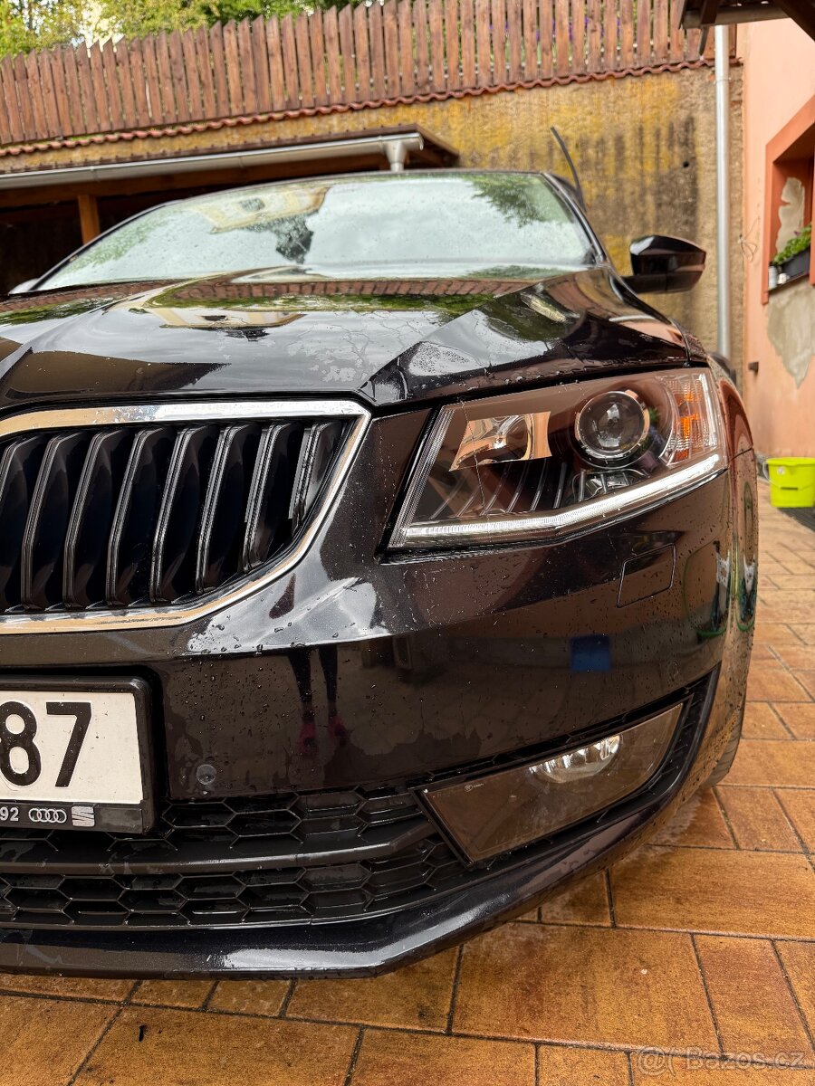 Bi xenon Octavia 3 - 2