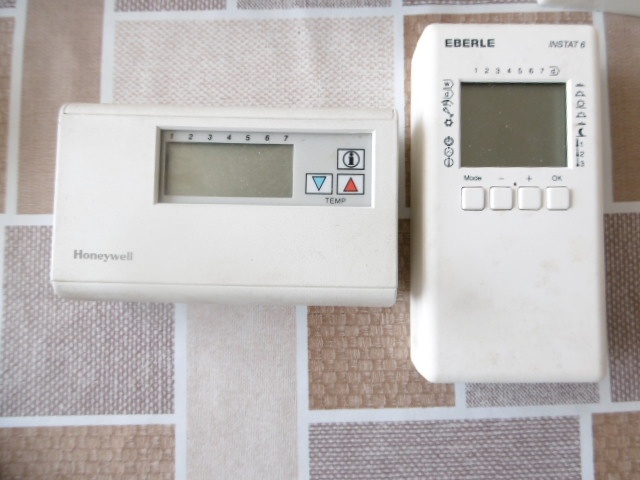 Elekromateriál - retro - 2
