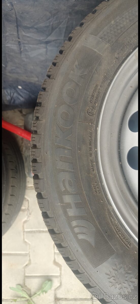 Hankook Winter icept RS2 175/70 R14 - 2