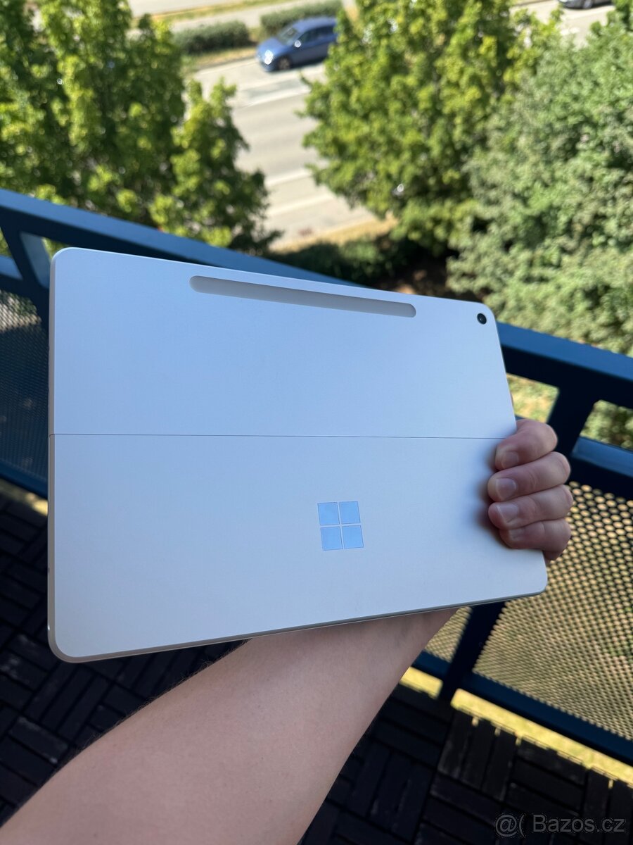 Microsoft surface pro 12 - 2