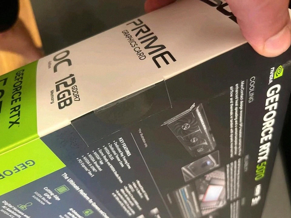 ASUS Prime GeForce RTX 5070 OC - 2
