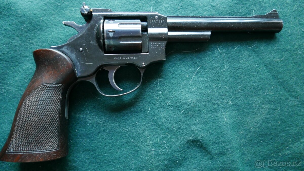 Pistole - Revolver - 2