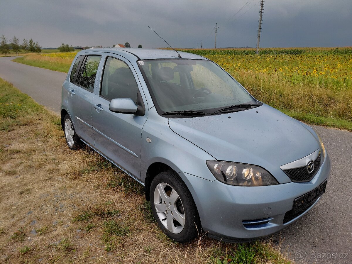 Mazda 2 najeto 84000km., 1. Majitel - 2
