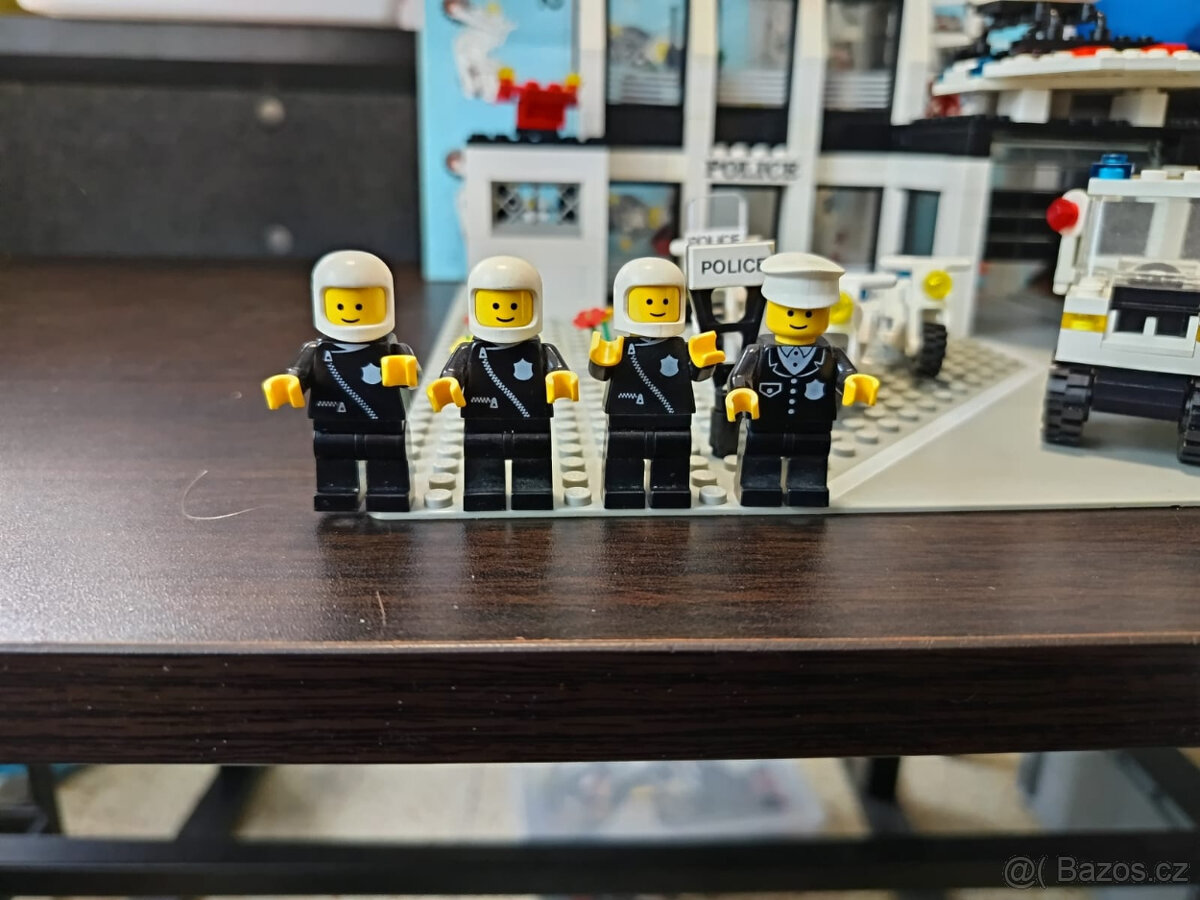 LEGO Town 6386 Police Command Base +návod - 2