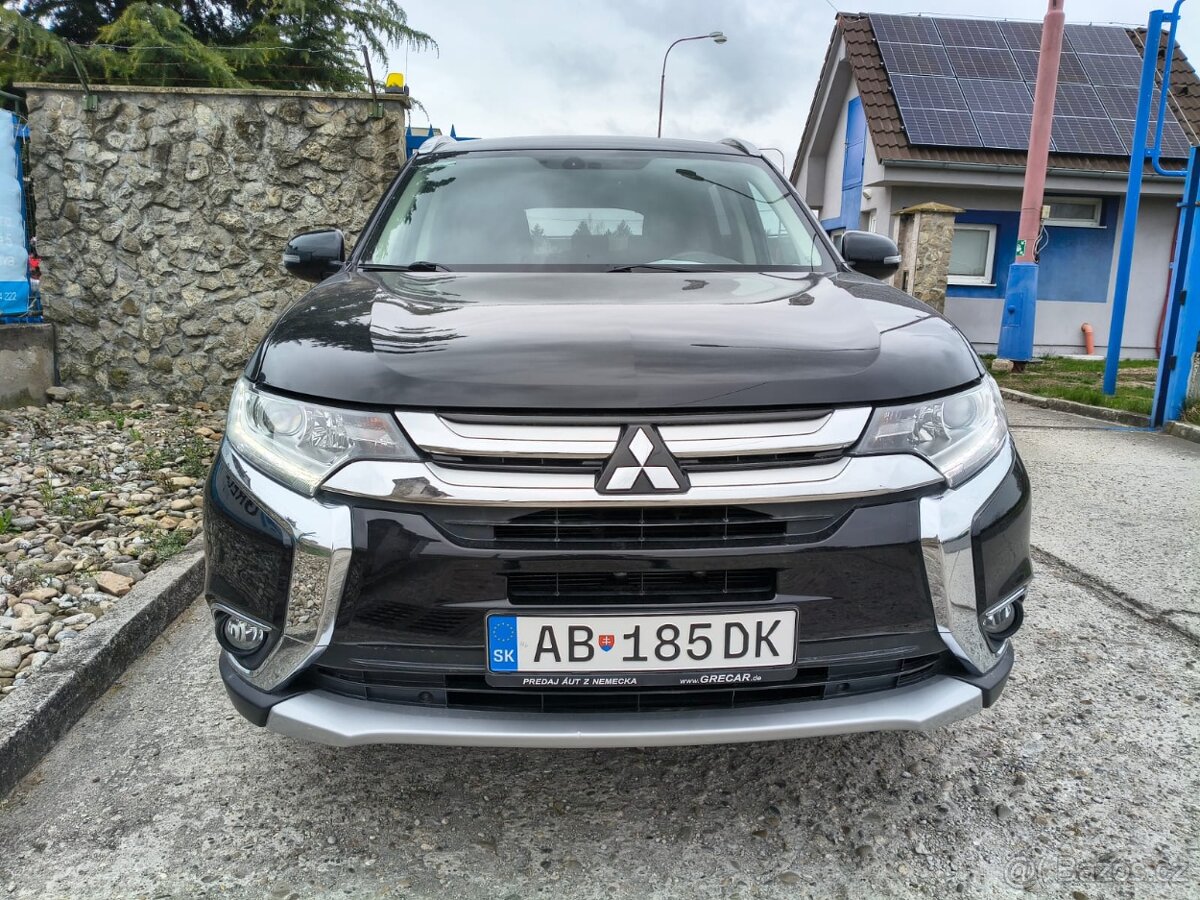 MITSUBISHI OUTLANDER 2,0 MIVEC 2WD CVT - 2