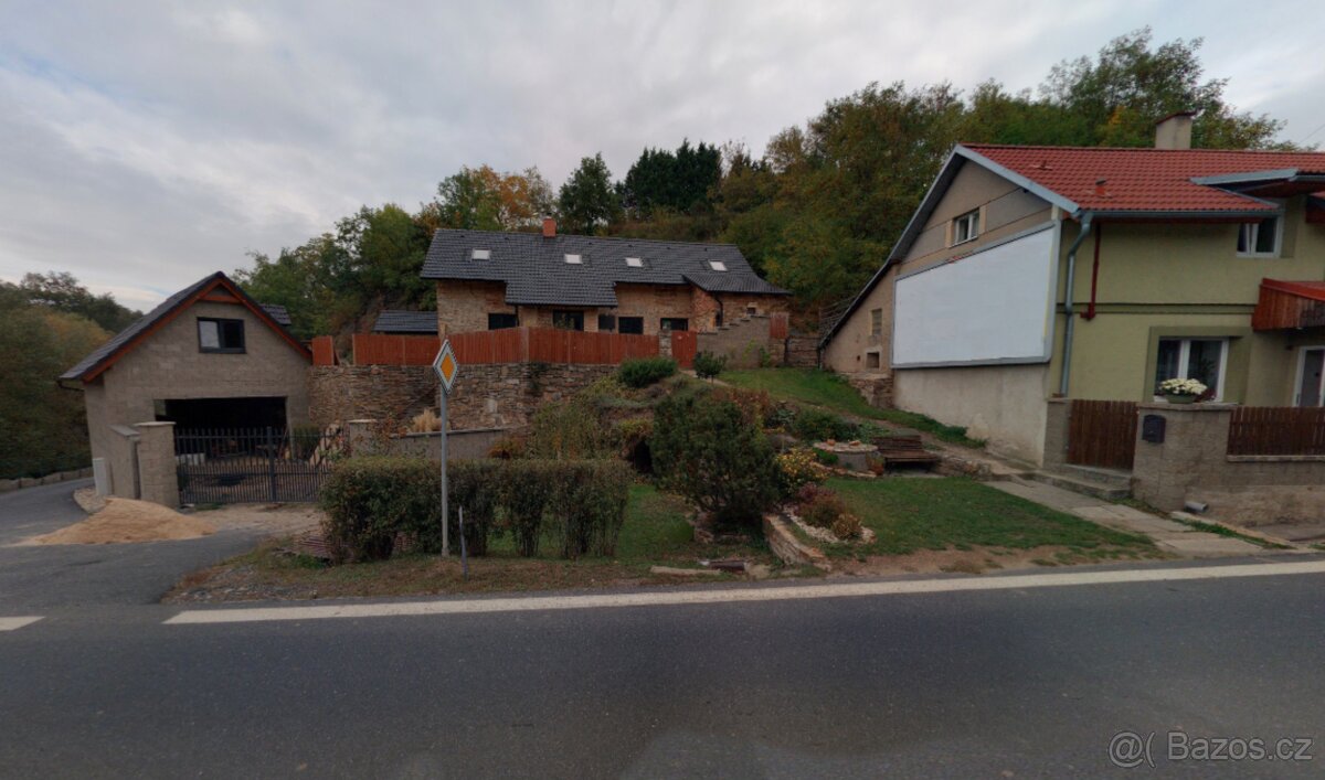 Podíl 1/2 na pozemku v k.ú. Doubravčany, 110 m2 - 2