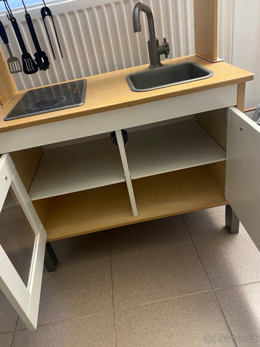 IKEA dětská kuchyňka - 2