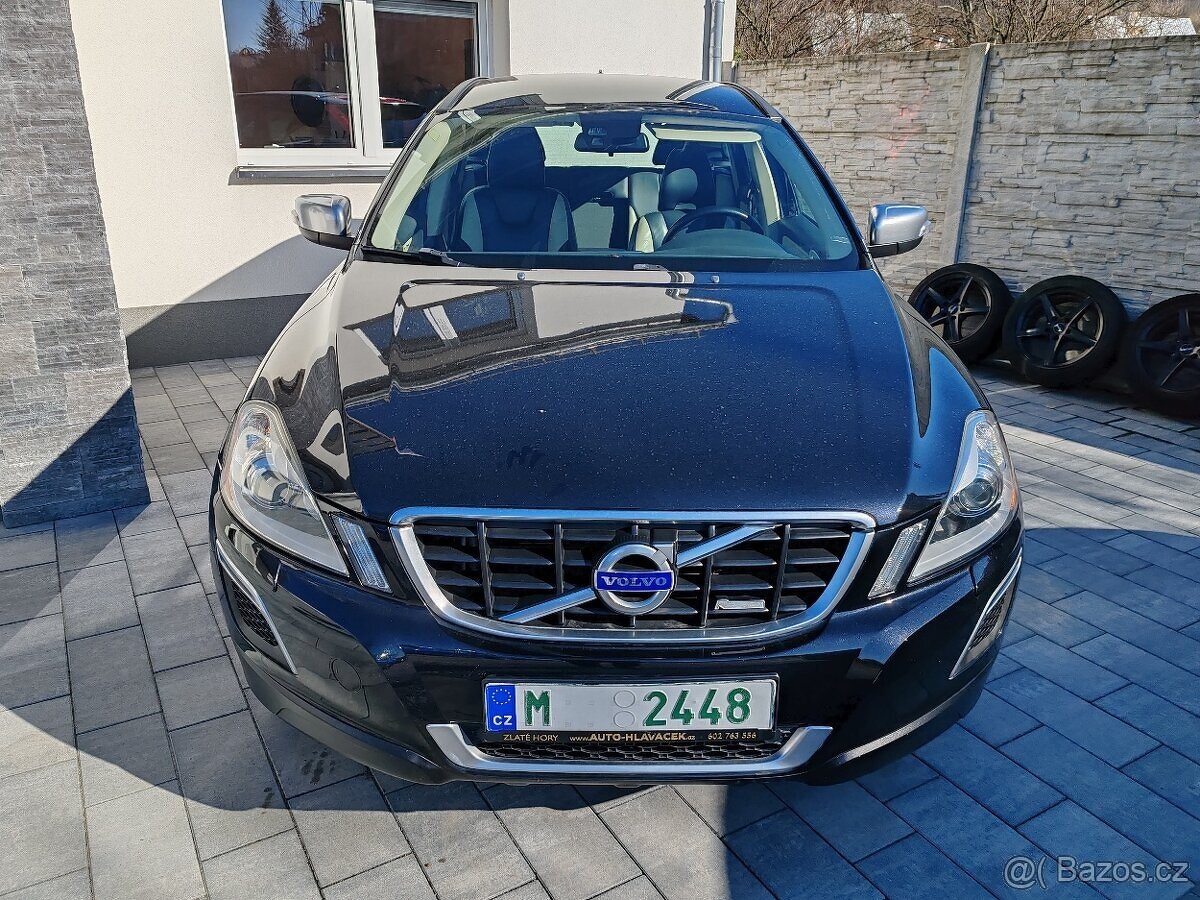 Volvo XC60 2.4D AWD 120kW R-Design 03/2011 151tkm - 2