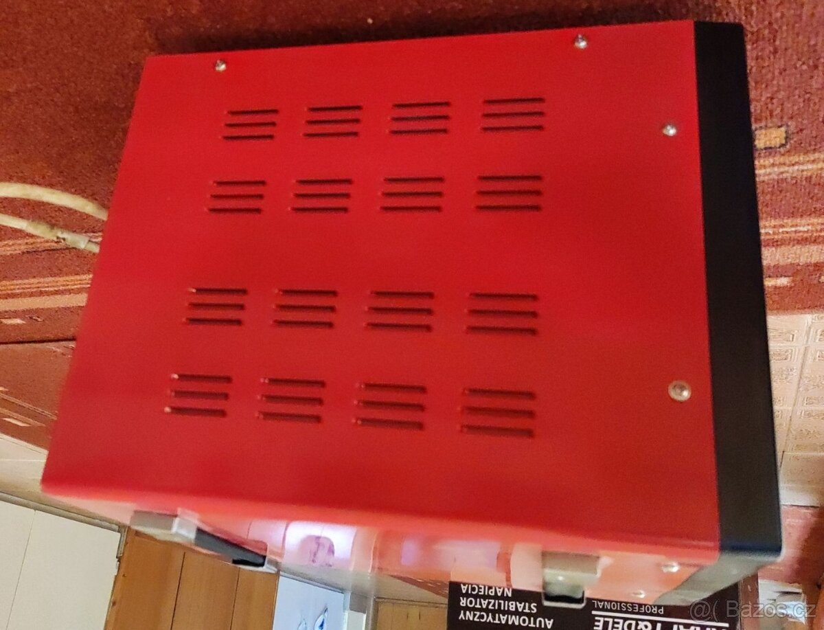 Stabilizátor napětí AVR Kraft&Dele KD1934 - 2