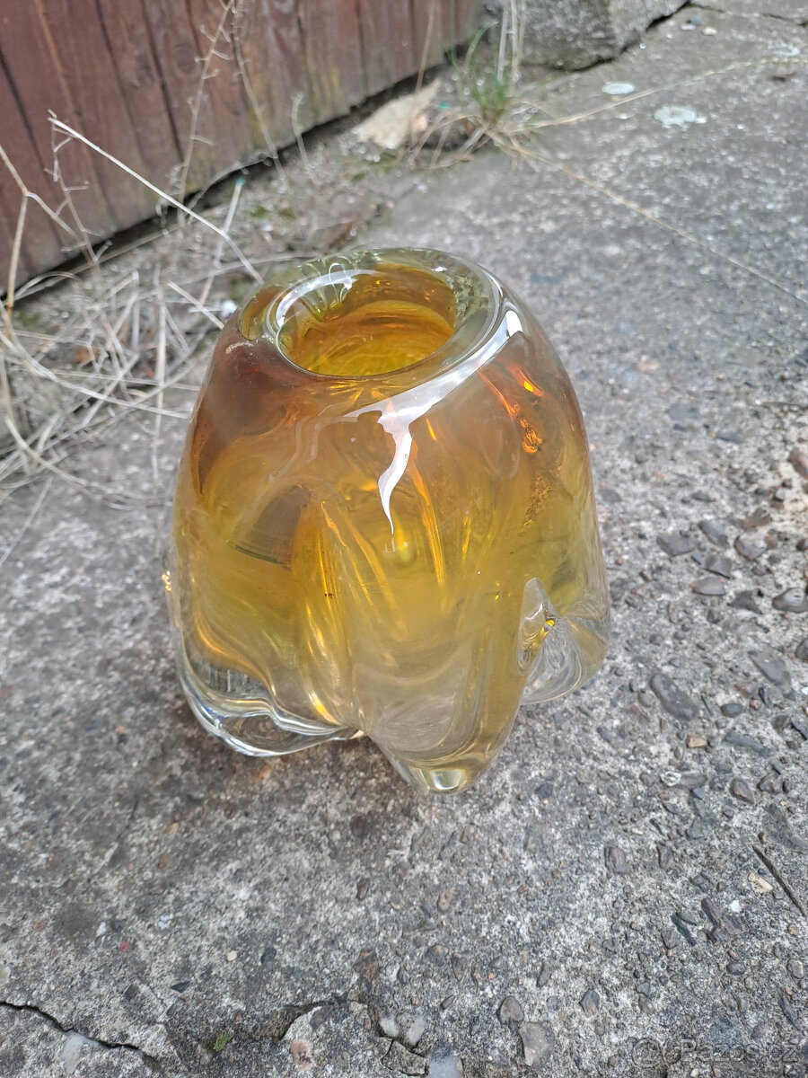 Váza hutni sklo - 2