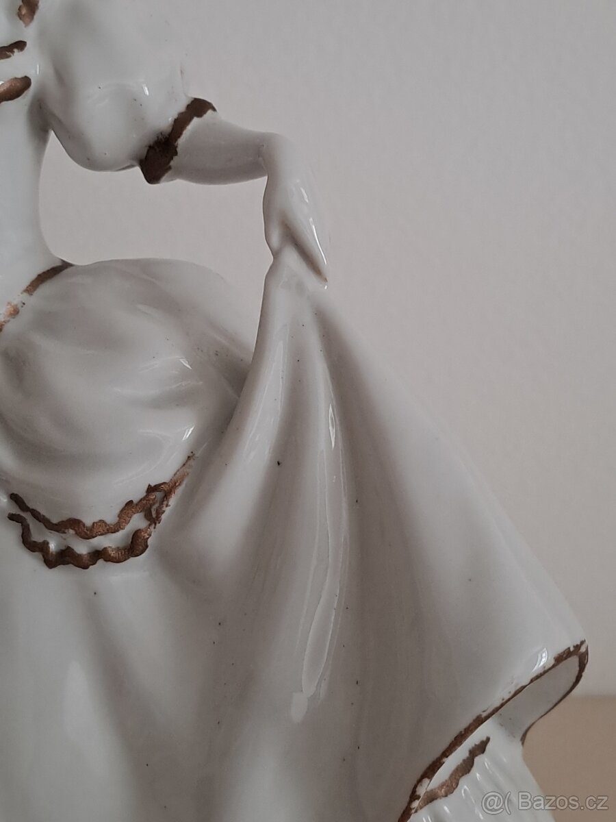 Royal Dux -Isis. - 2