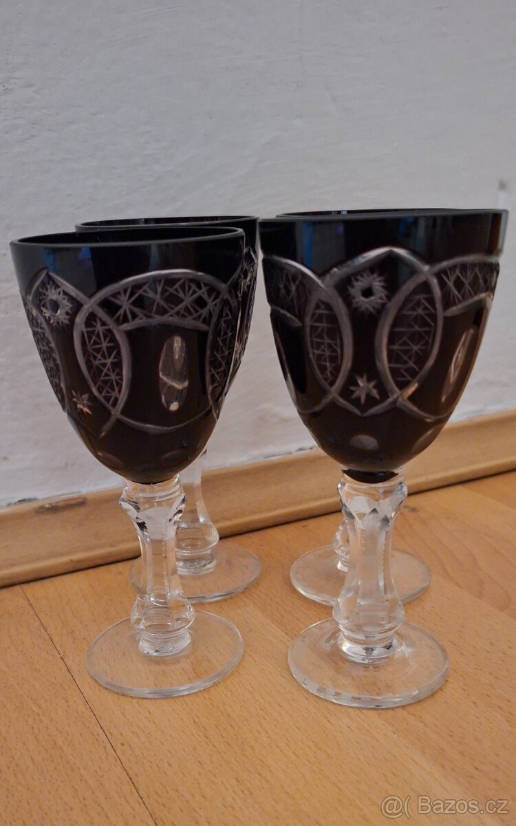 Skleničky na likér - 2