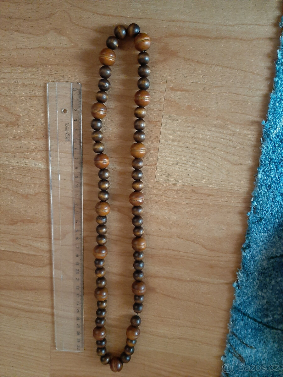 Různé dámské a dětské oblečení, doplňky, korále - 2