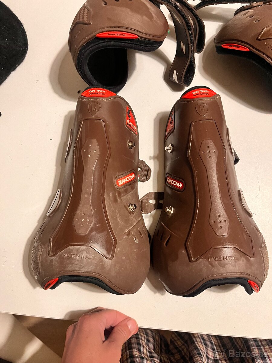 Zandona sada kamaše - 2