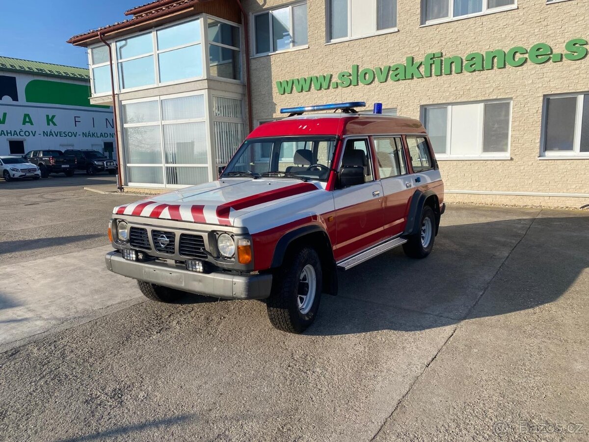 NISSAN PATROL WAGON 1995 VIN 886 - 2
