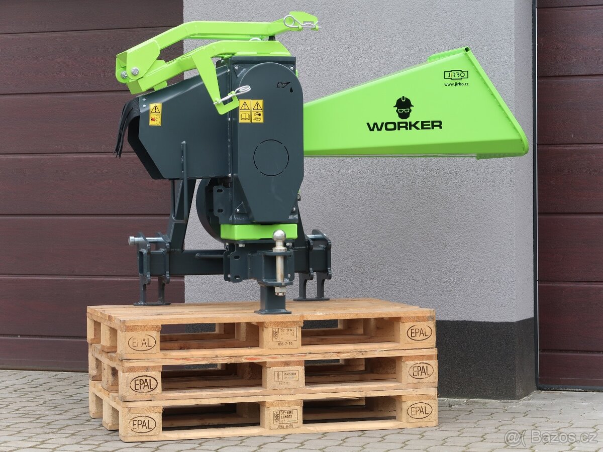 Štěpkovač špalíkovač za traktor do120mm BIG BAG - 2
