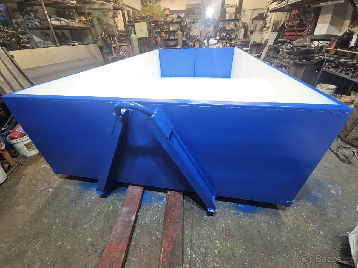 Hakovy kontejner - 2