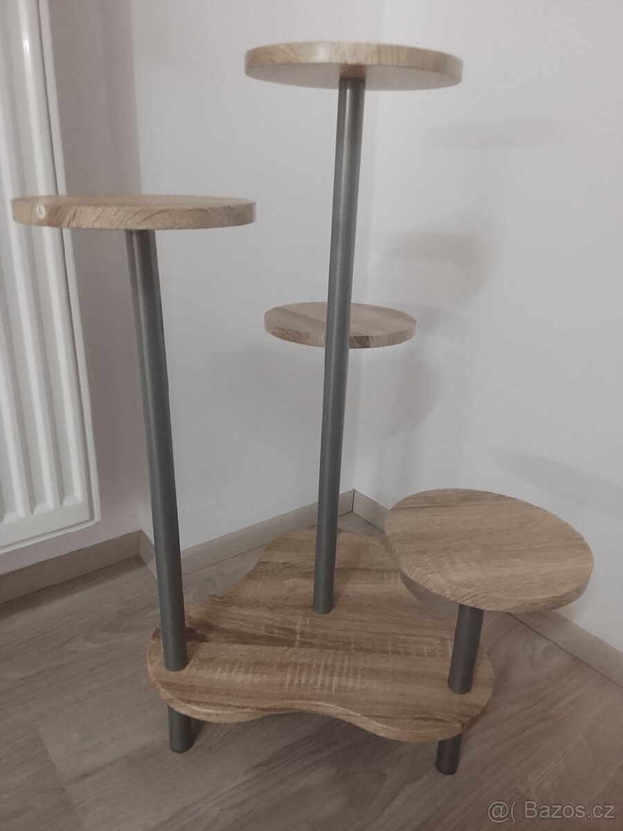 Stojánek na kytky - 2