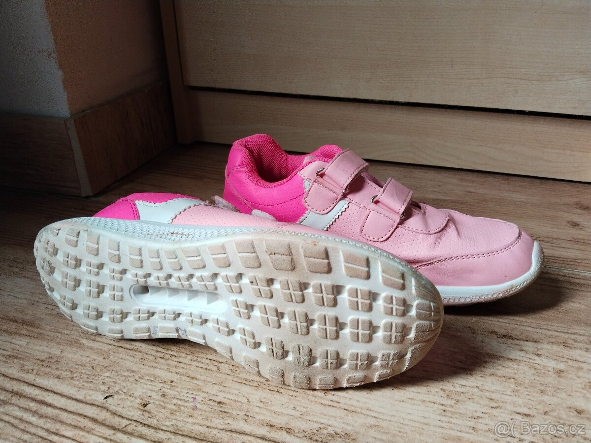 Dívčí tenisky - 2