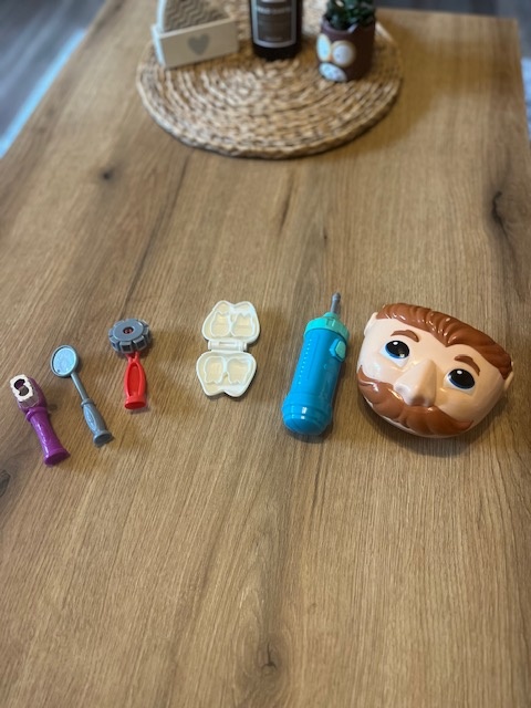 Hrací sady na modelínu Play doh - 2