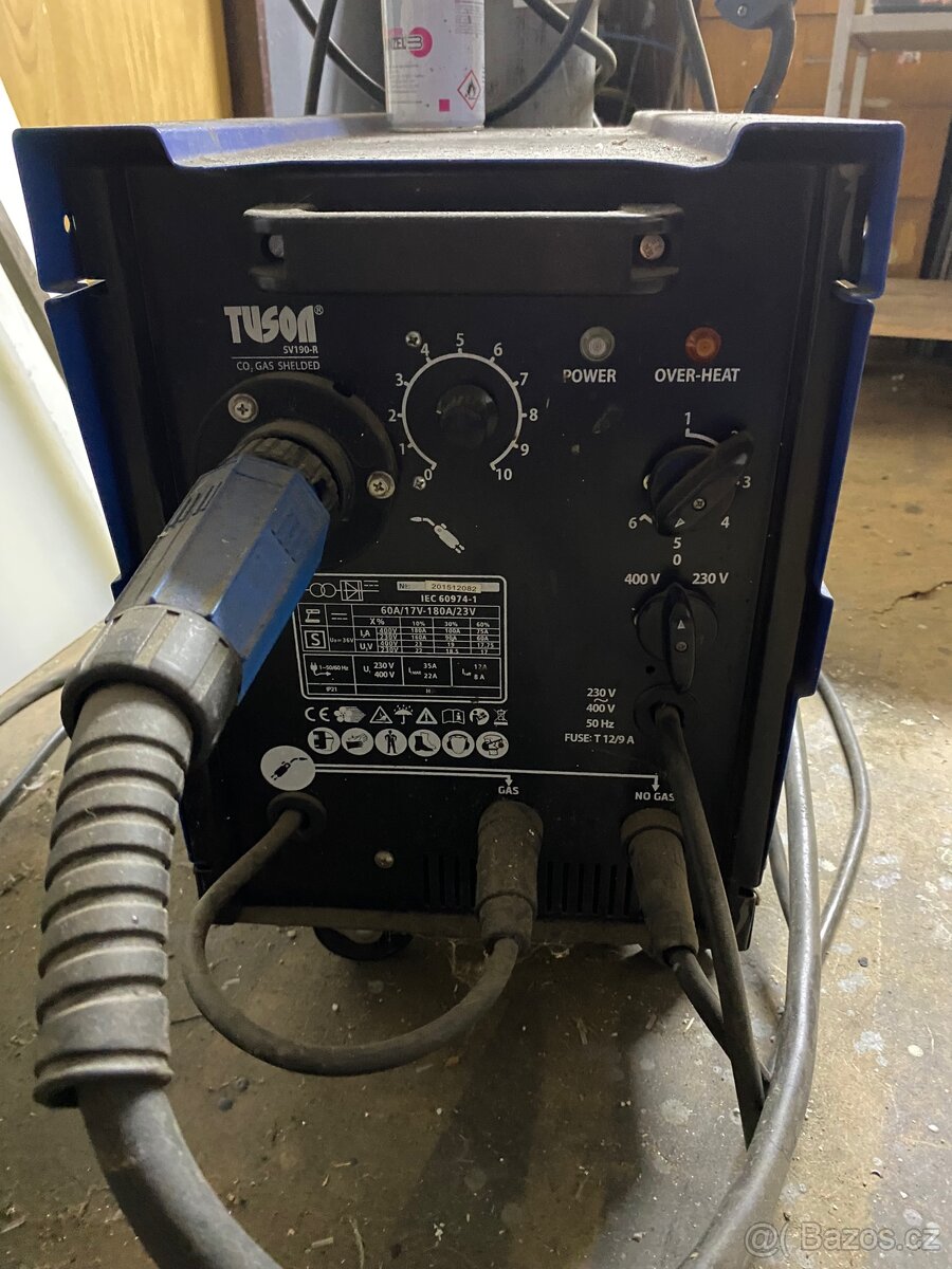 Svářečka co2 - 2