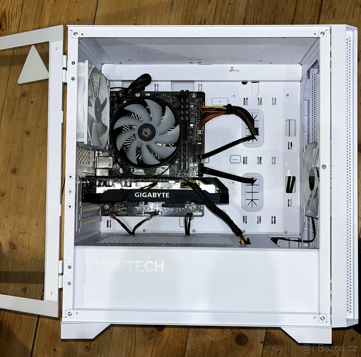 Herní PC Gigabyte GTX 1660s/16GB DDR4 - 2