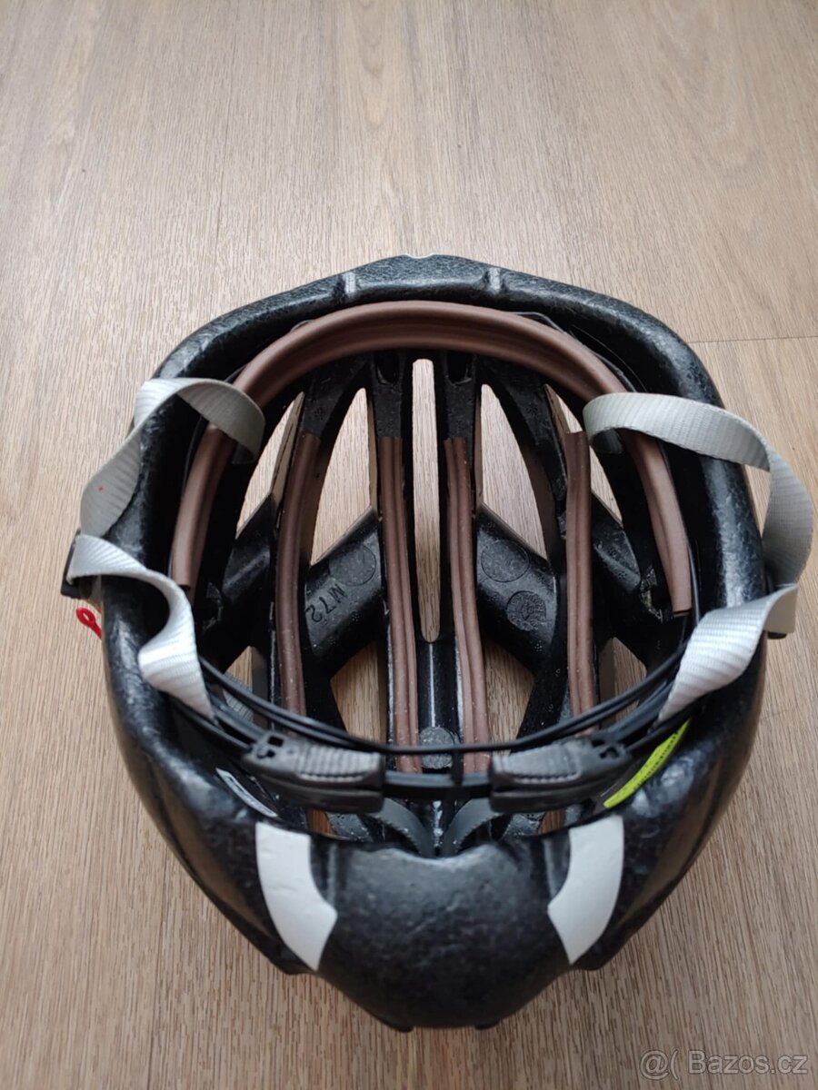 Dámská cyklistická přilba MET - 2