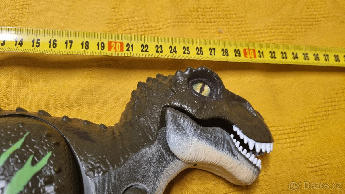 Dinosaurus 2 - 2