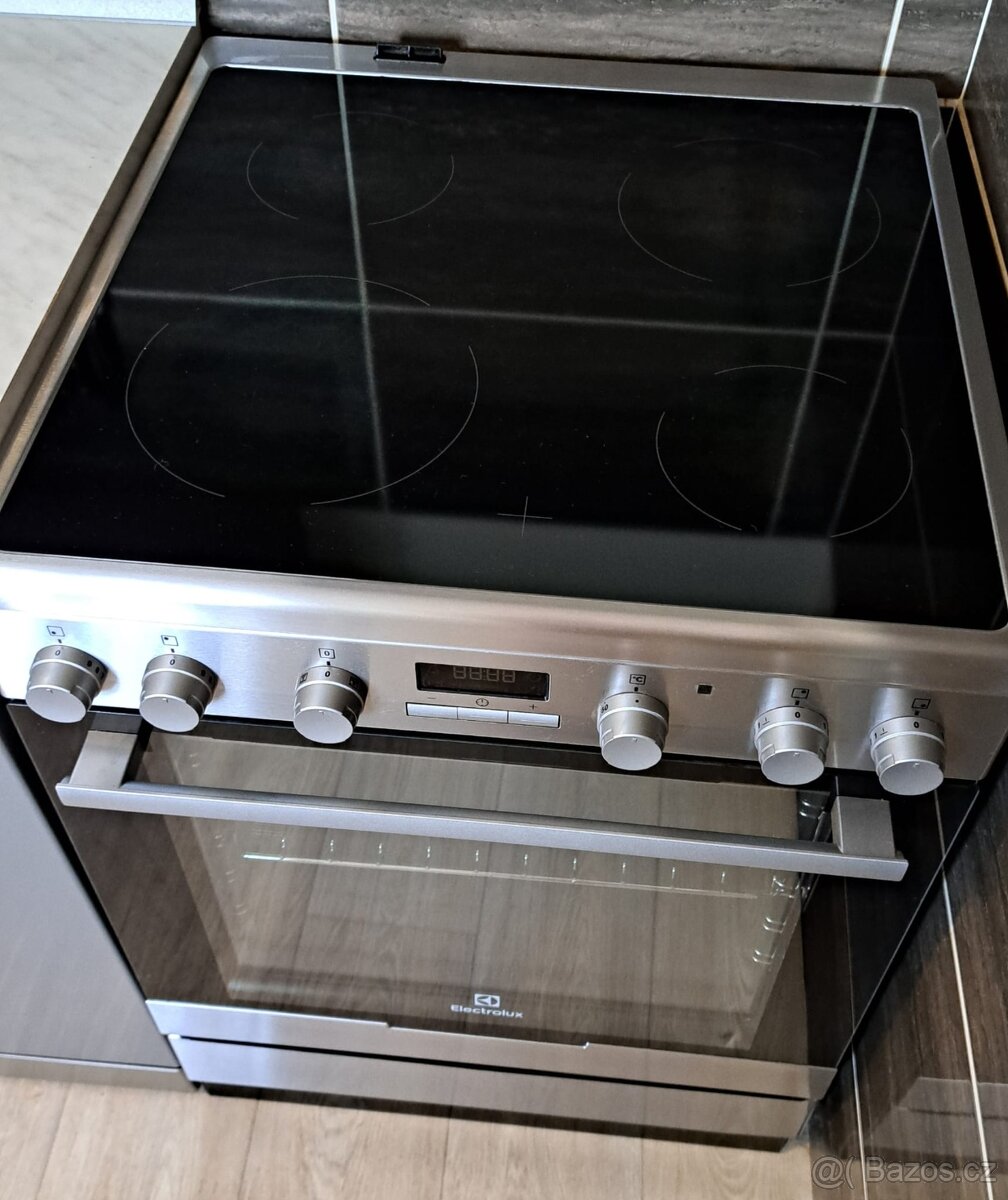 Elektrický sporák Electrolux - 2