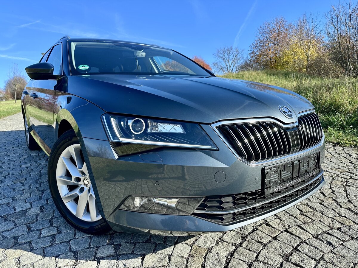 Škoda Superb 2.0 TDI 110kW DSG, rok 5/2016, servis Škoda - 2